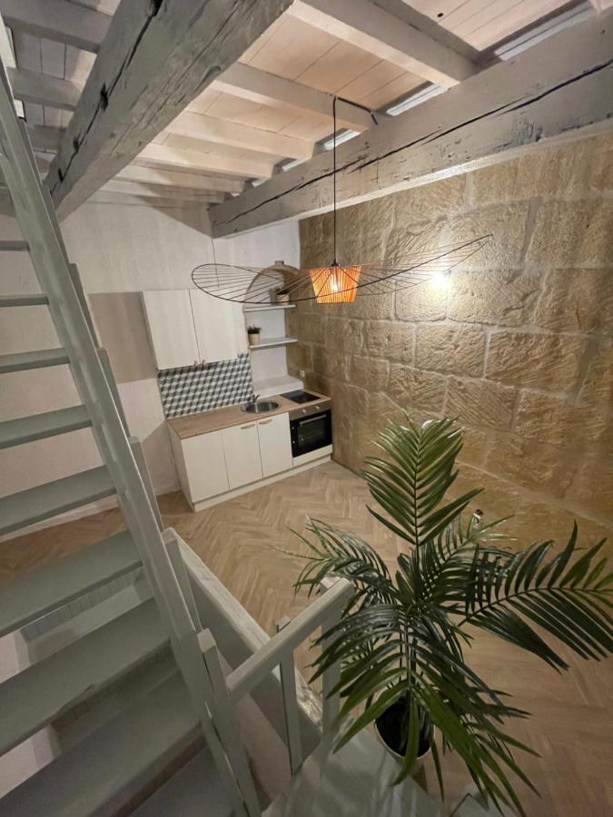Greenery Apartment Meynes Eksteriør bilde
